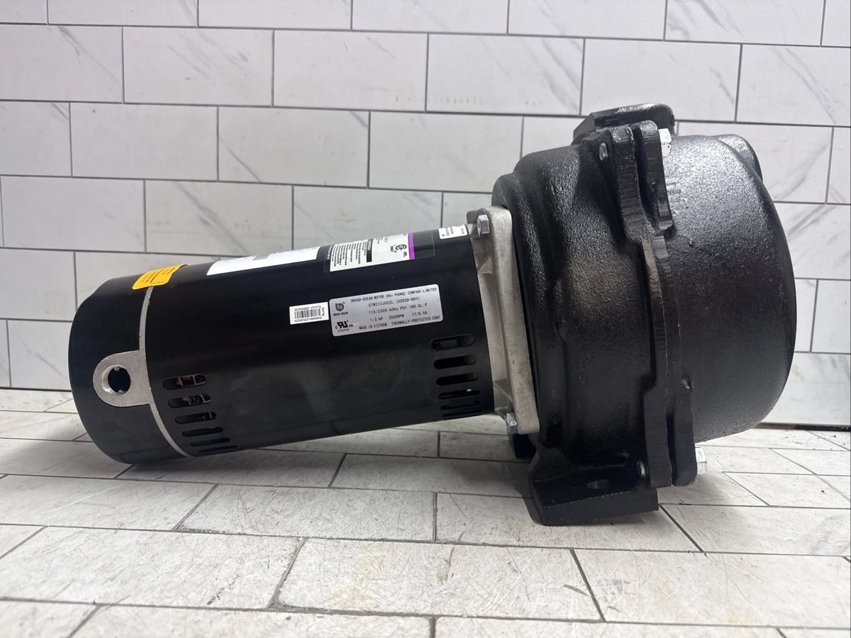 Wayne WLS150 1-1/2 HP Cast Iron Quick-Prime Lawn-irrigation Sprinkler Pump. NOB