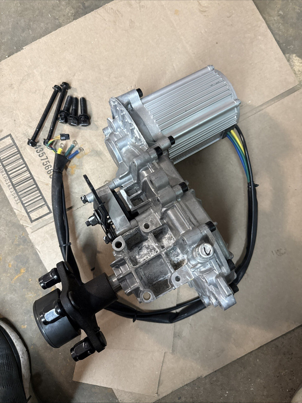 Right  Drive Motor & Transaxle Assembly for Ryobi 42" Z42Li 80v Zero Turn Mower
