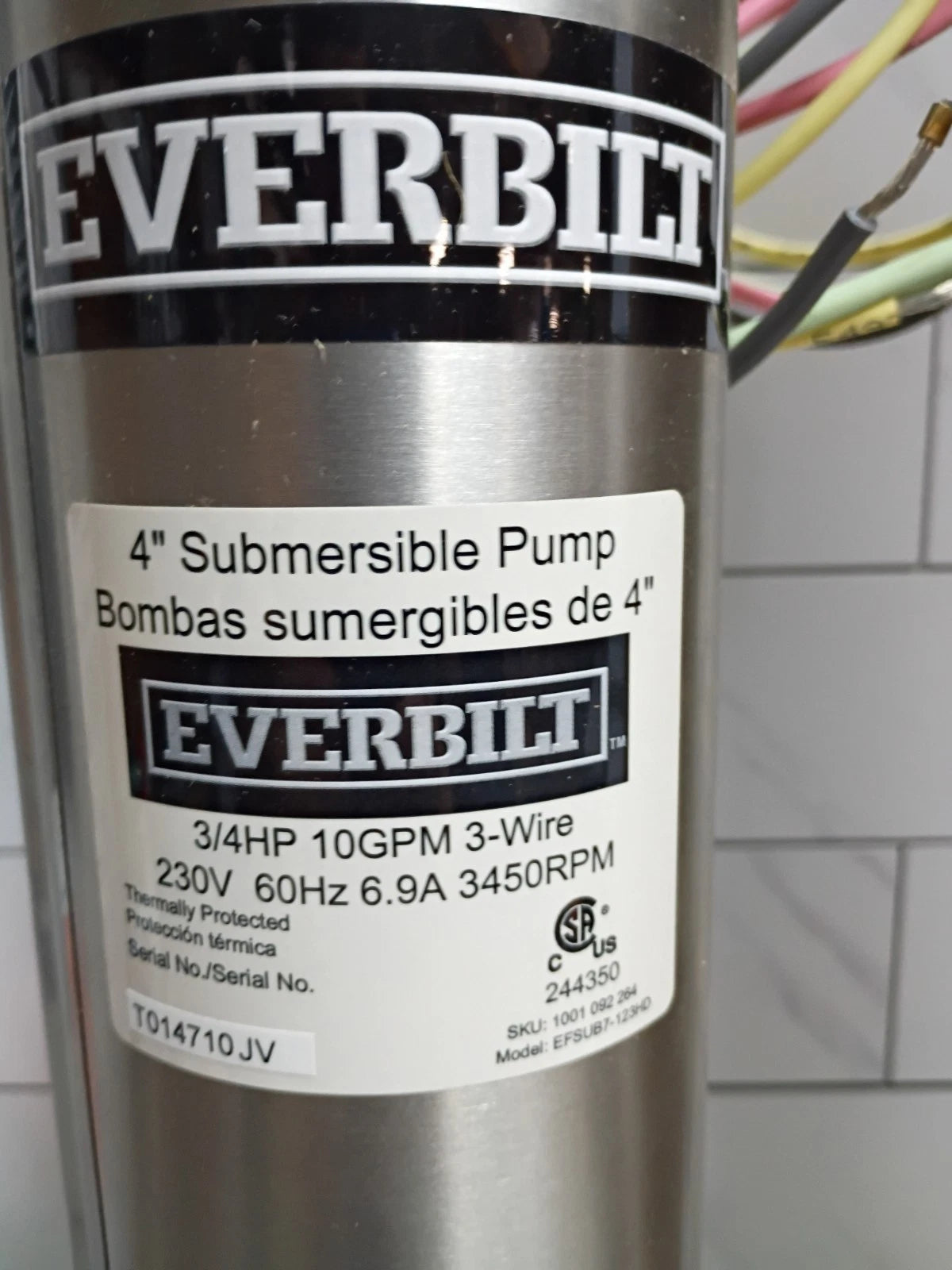 Everbilt EFSUB7-123HD, 3/4 HP Submersible 3 Wire 10 GPM Deep Well Water Pump, OB