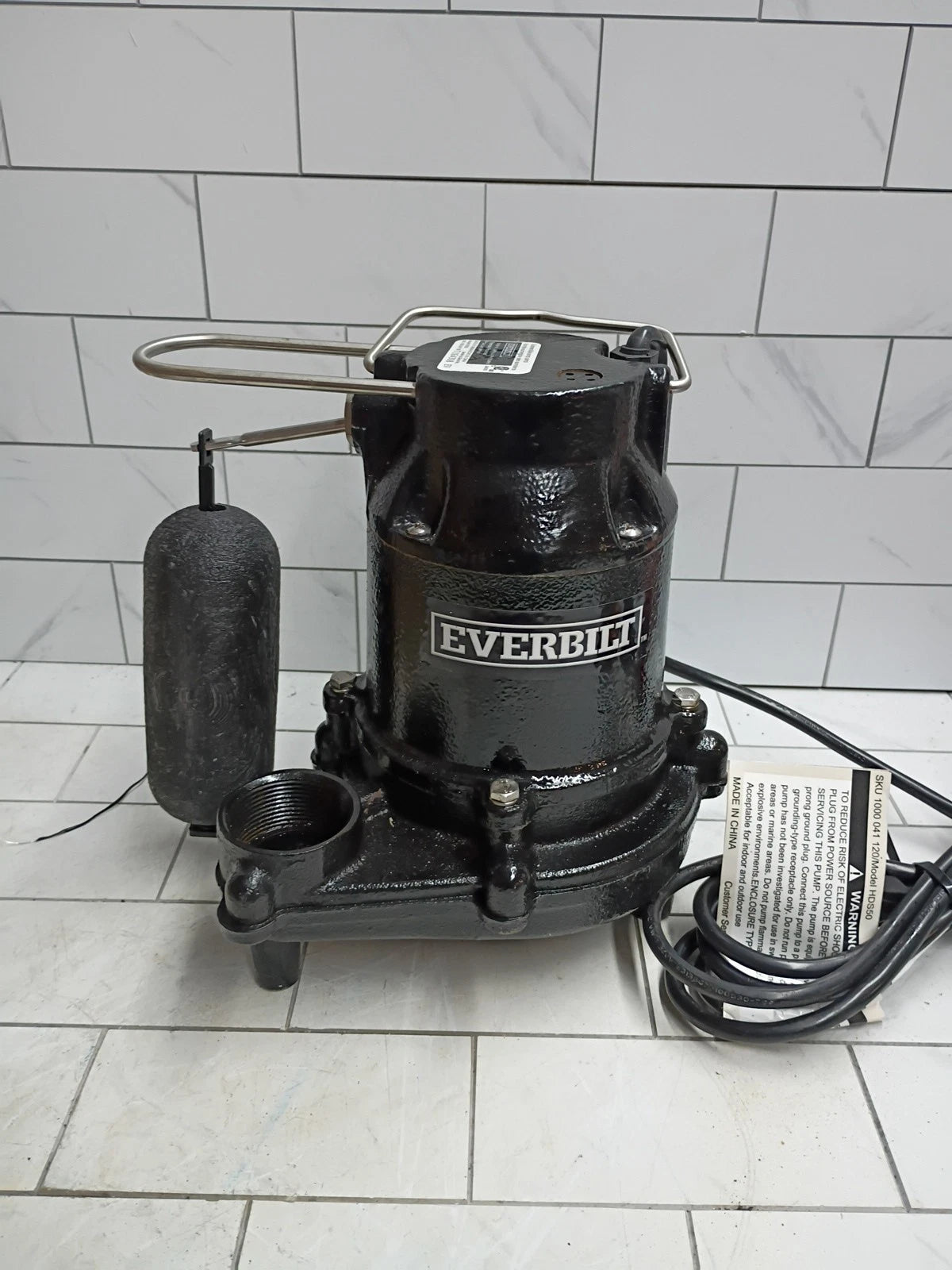 Everbilt HDS50 1/2 HP Cast Iron Sump Pump Model OPEN BOX.