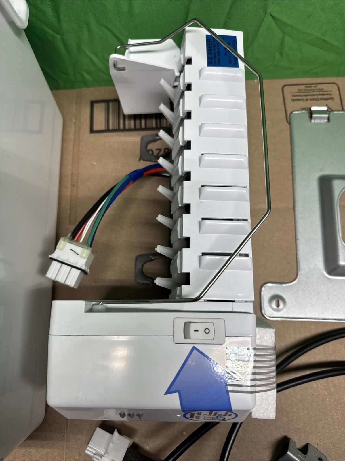 Ice Maker Assembly AEQ57518212 For LG LT18S1200S