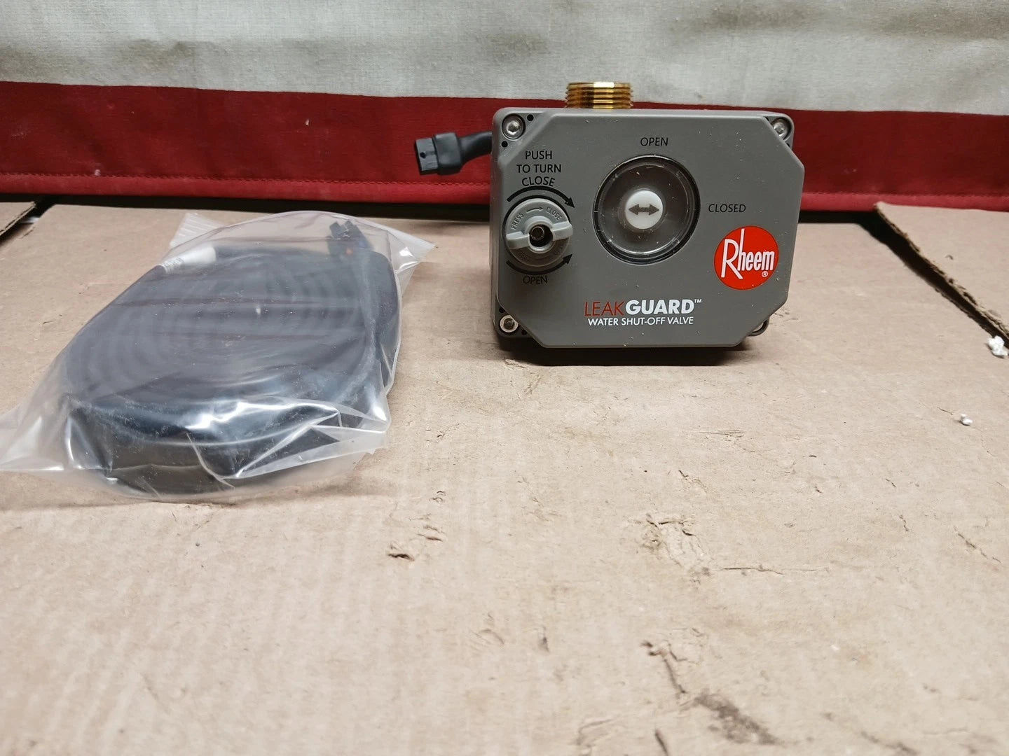 Rheem Automatic Water Shut-Off Valve (Model AP19457 Leak Guard)