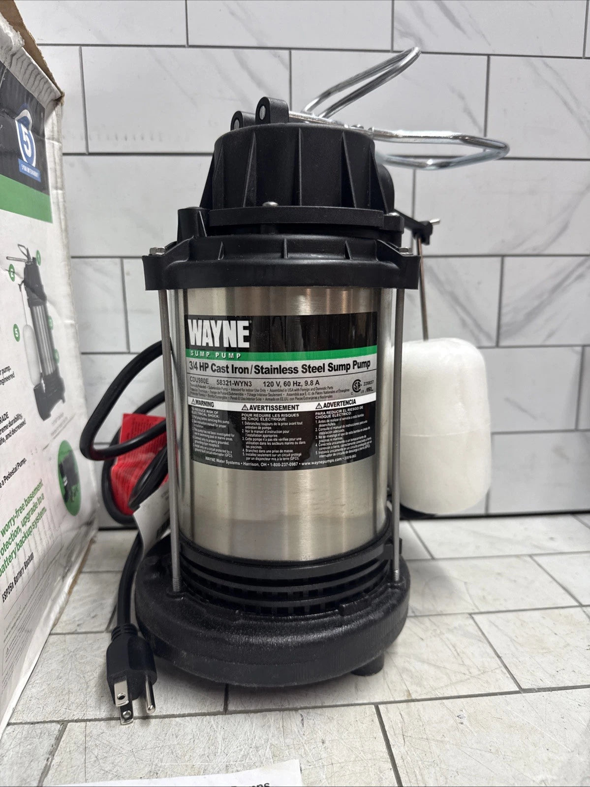 Wayne 58321-WYN3 CDU980E 3/4 HP Cast Iron & Stainless Steel Sump Pump Open Box