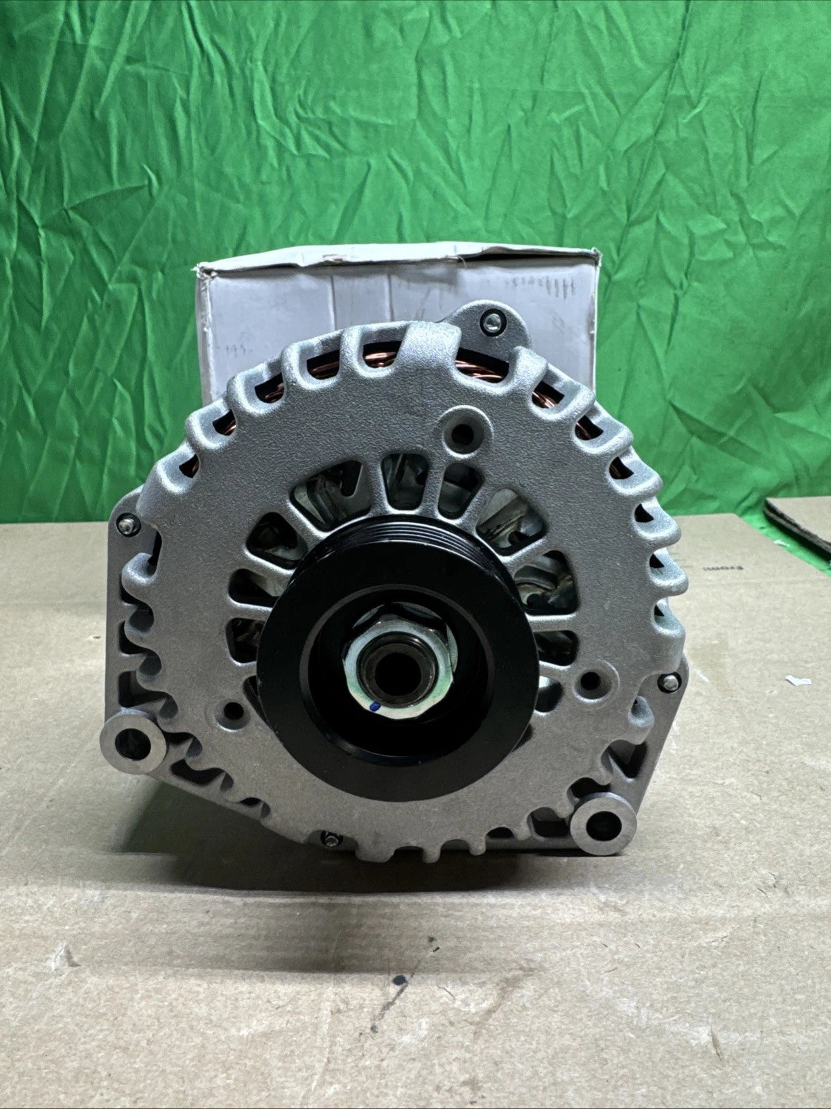 Alternator For GMC Envoy 2007-2008 Sierra 1500 2005-2007 90-01-4456; 400-12247