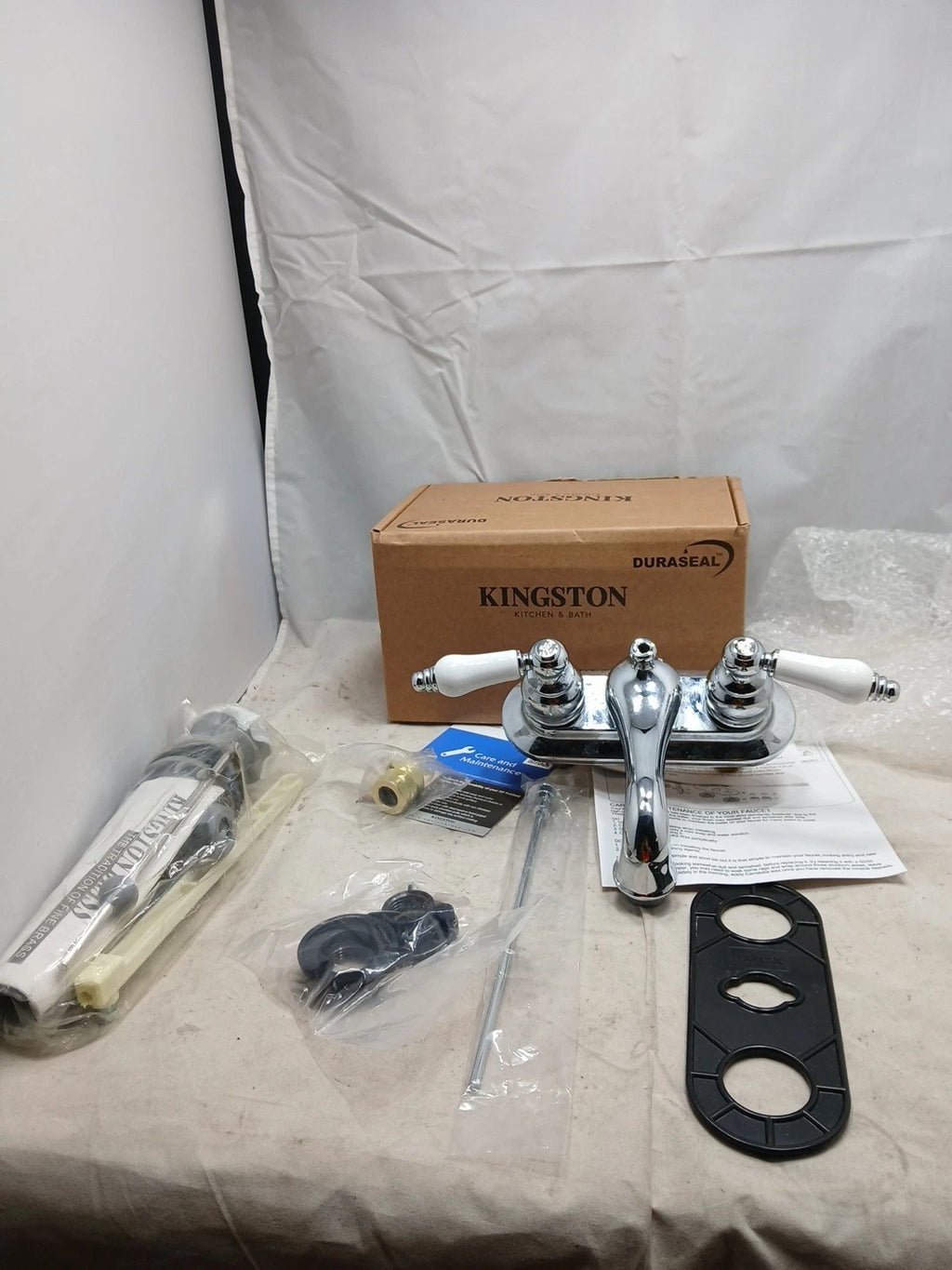 Kingston Brass KB601PL 4-Inch Centerset Lavatory Faucet Porcelain New Open Box