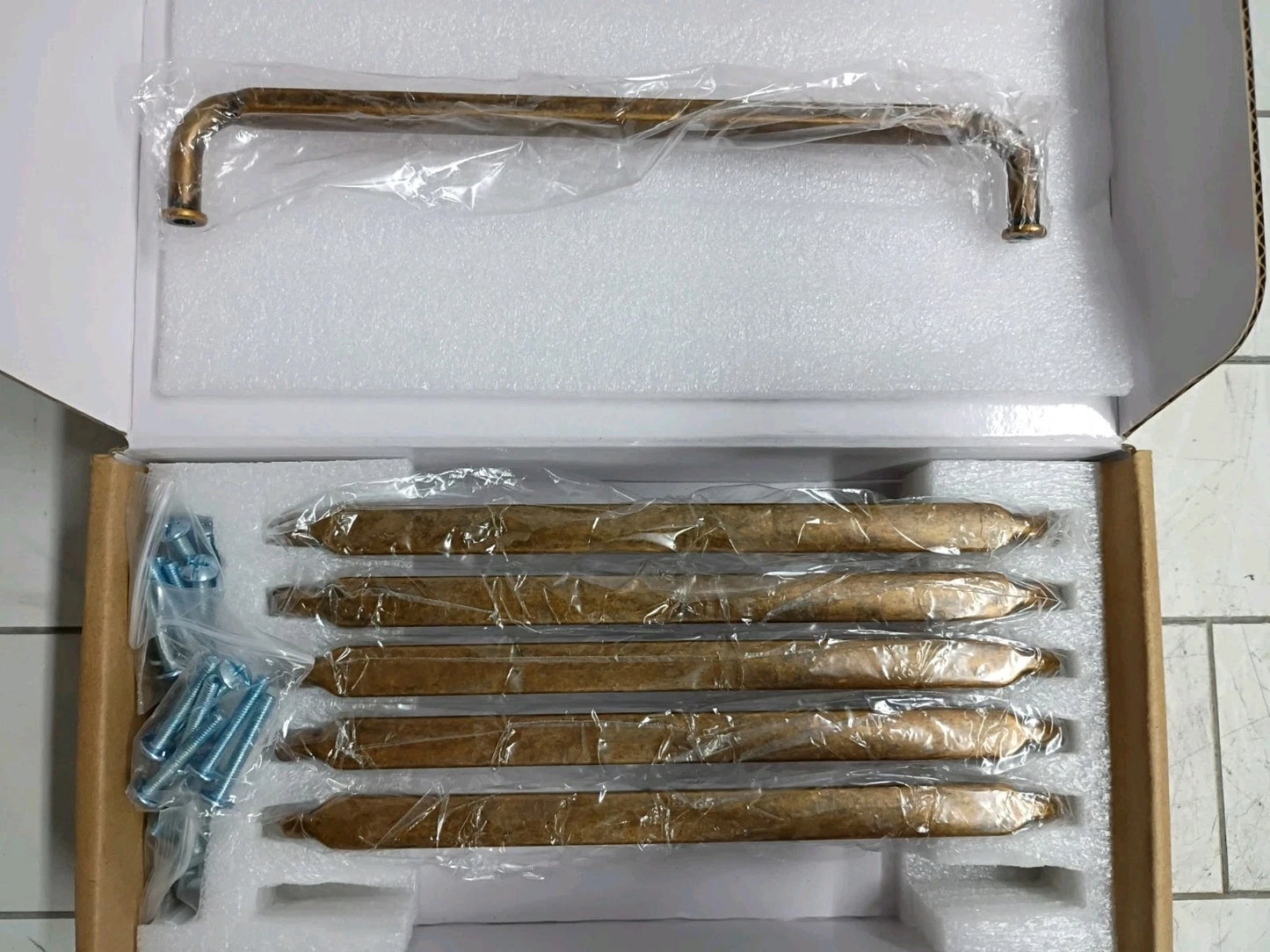 6pk Art and Design Decorative Hardware 1827-GUTON-128 5" P-bar Open Box Read
