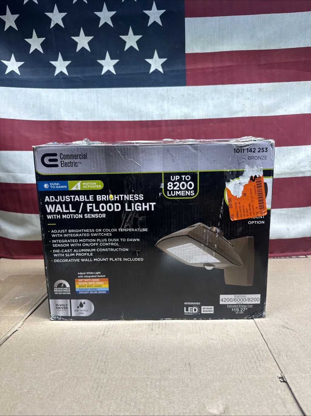 Commercial Electric ARFL 400W 8000 Lumens Selectable CCT LED Flood Light Motion