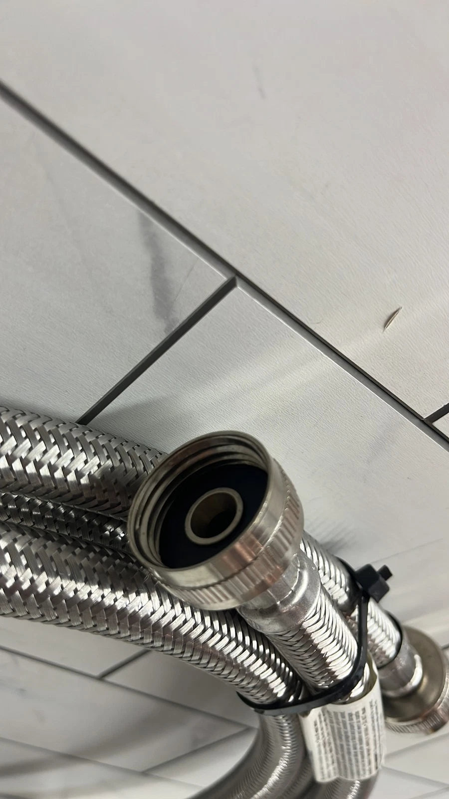 5 single assorted stainless washing machine supply lines 5-6’ long new open box