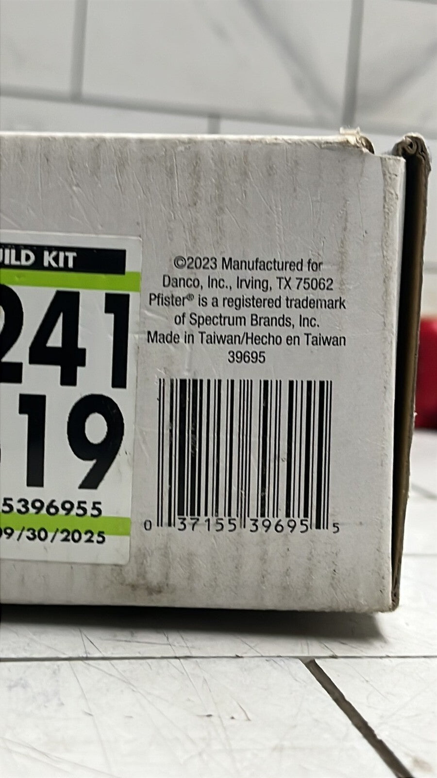 Danco 39695 Tub/Shower Remodeling Kit for Pfister -OB Complete Set.