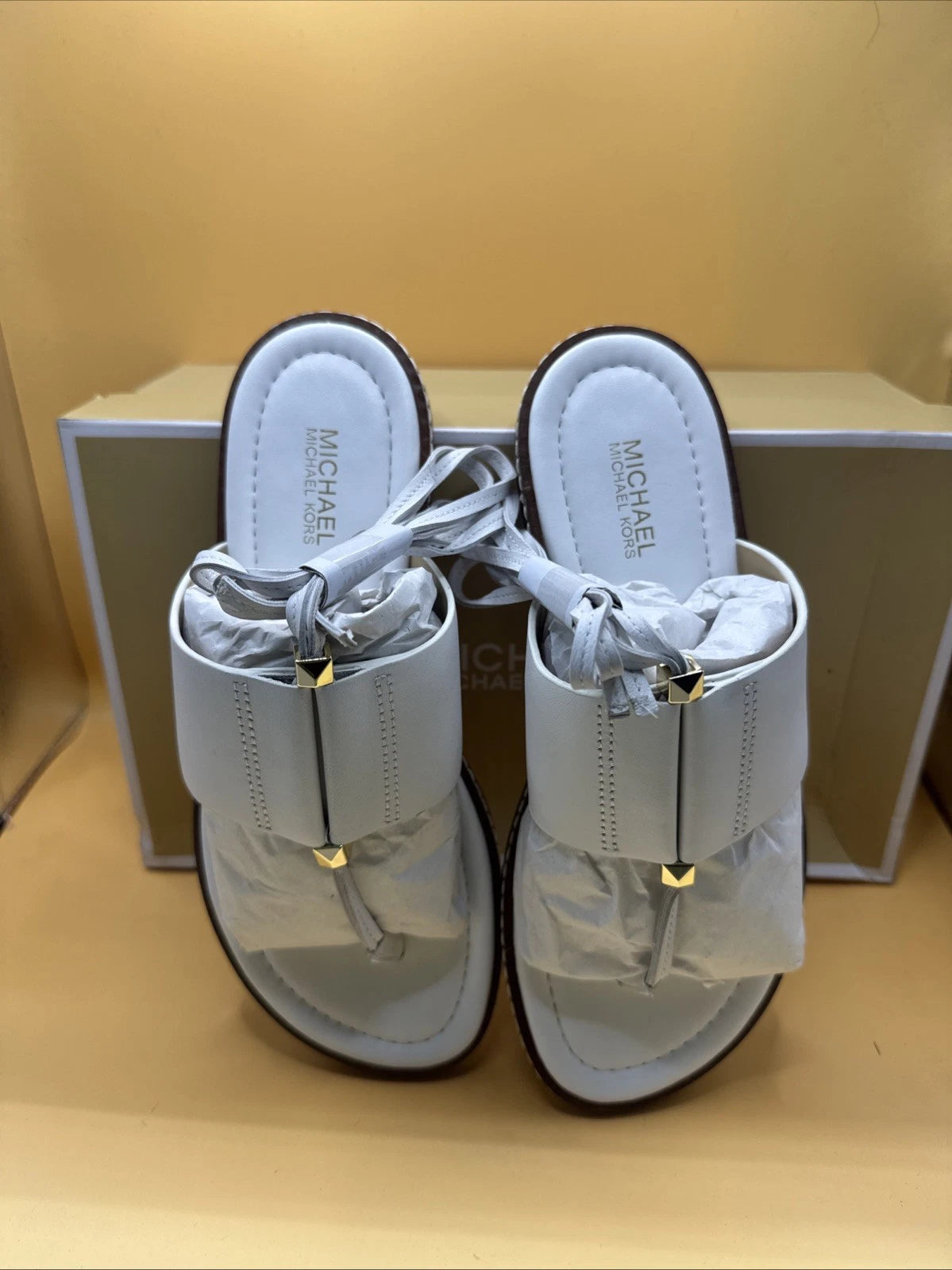 Michael Kors Size 5M Marlon leather Optic White