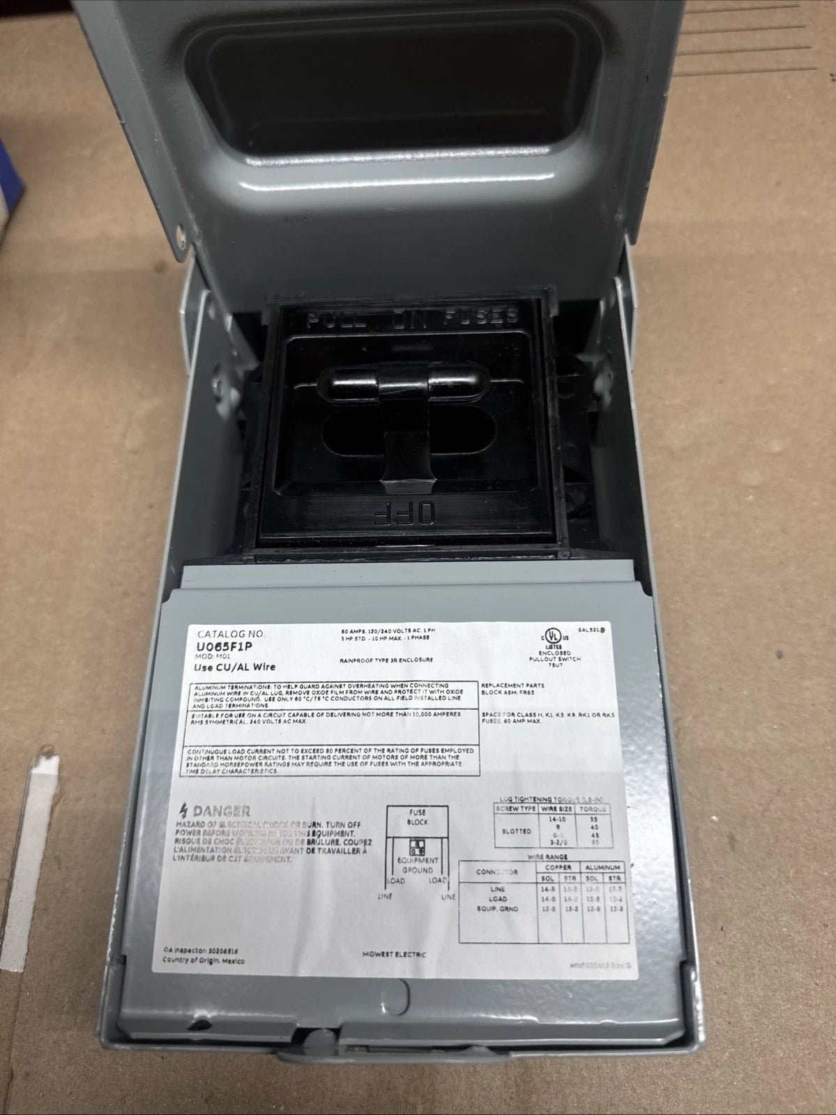 Midwest Electric 60 Amp 240V Fused AC Disconnect U065F1P