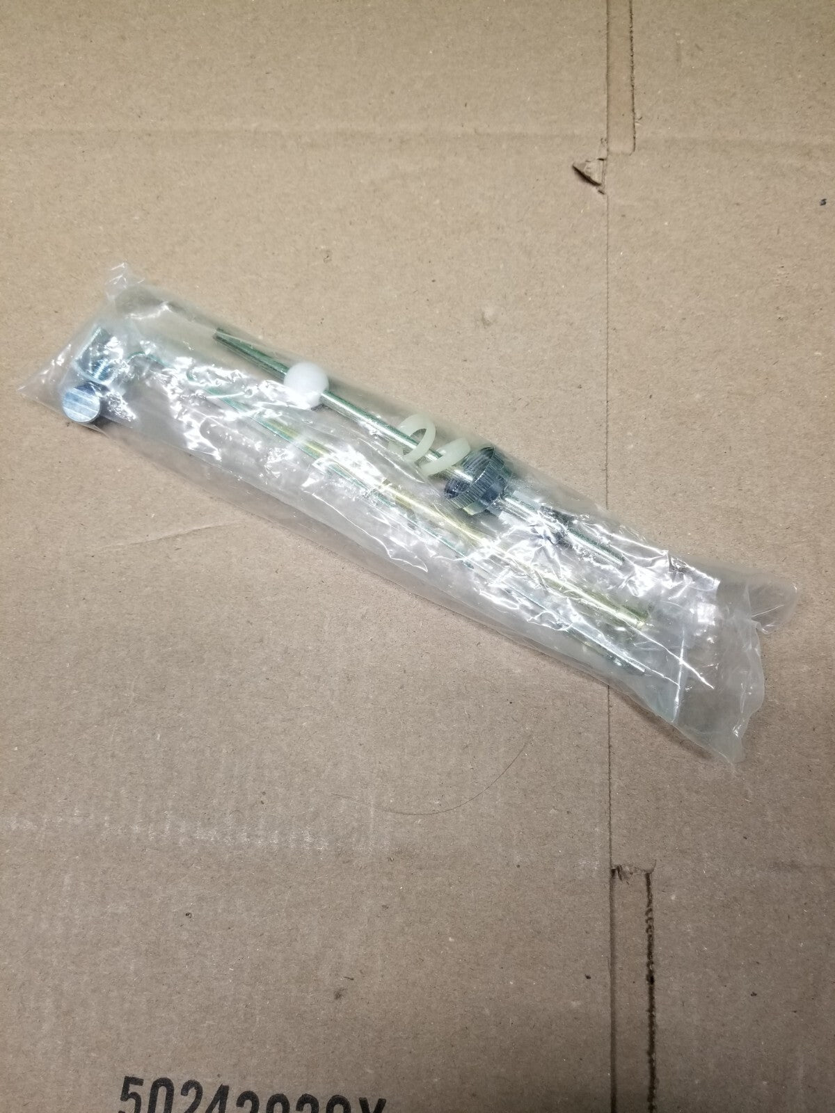 Kingston Brass KBH6228LC Alternative Handles Includes Popup Drain New Open Box