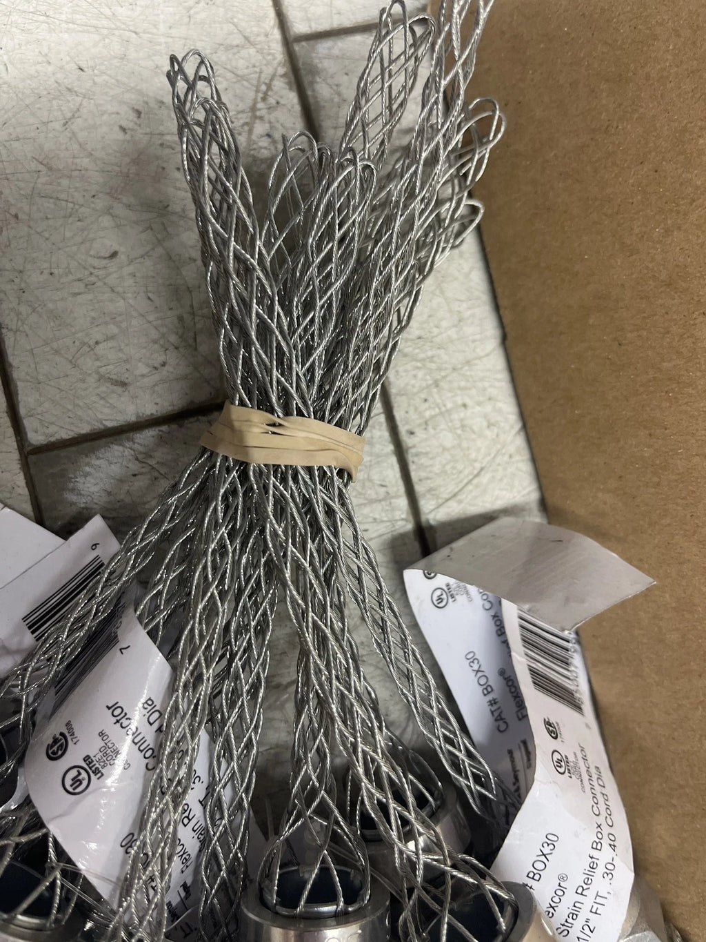 10PK FLEXCOR 1/2" Strain Relief Box Connector Straight Male 0.30-0.40 Cord Dia.