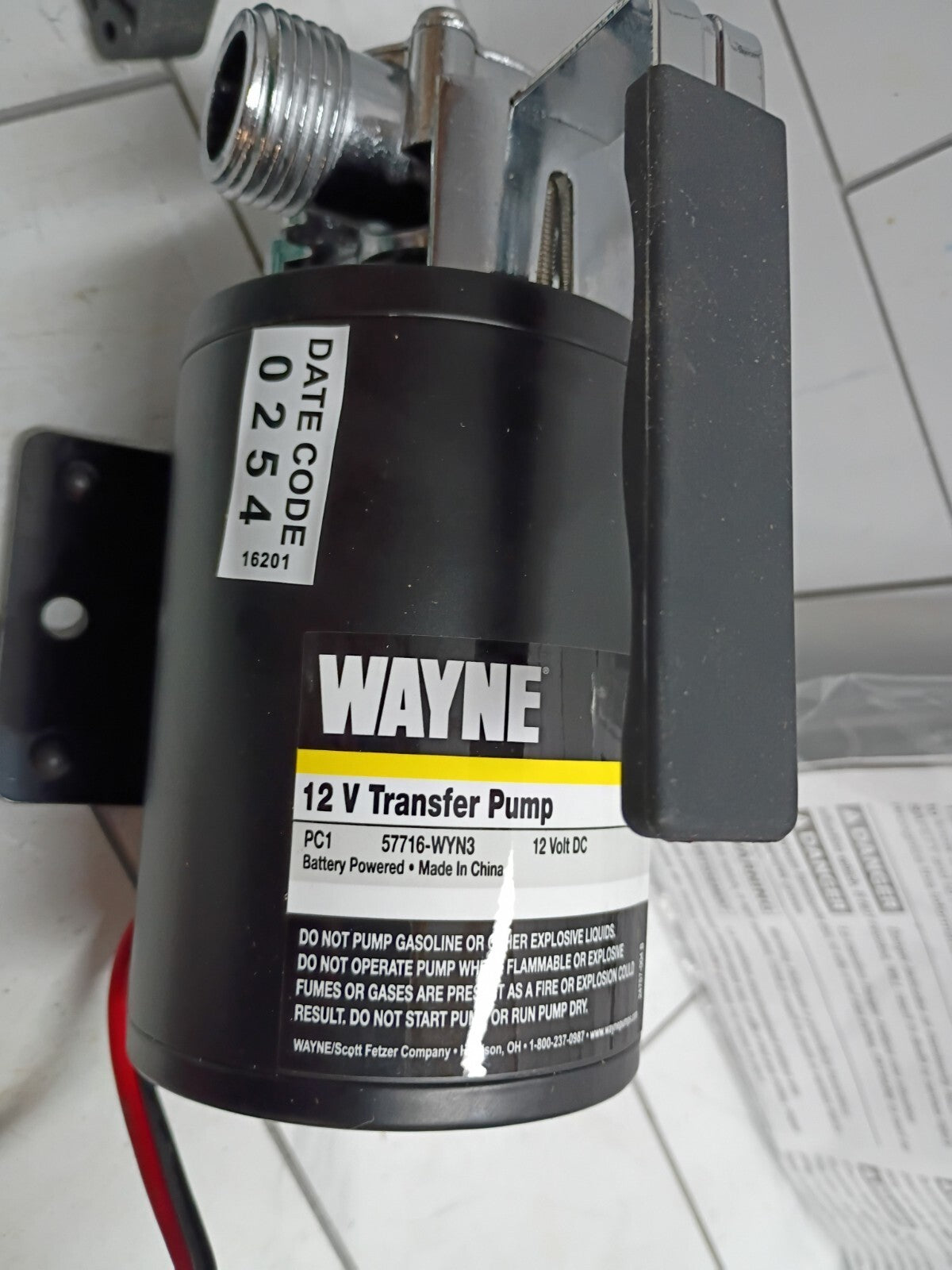 Wayne PC1-12V Multi-Use Pump Transfer 350 Gallons Per Hour 57716-WYN1 Open Box