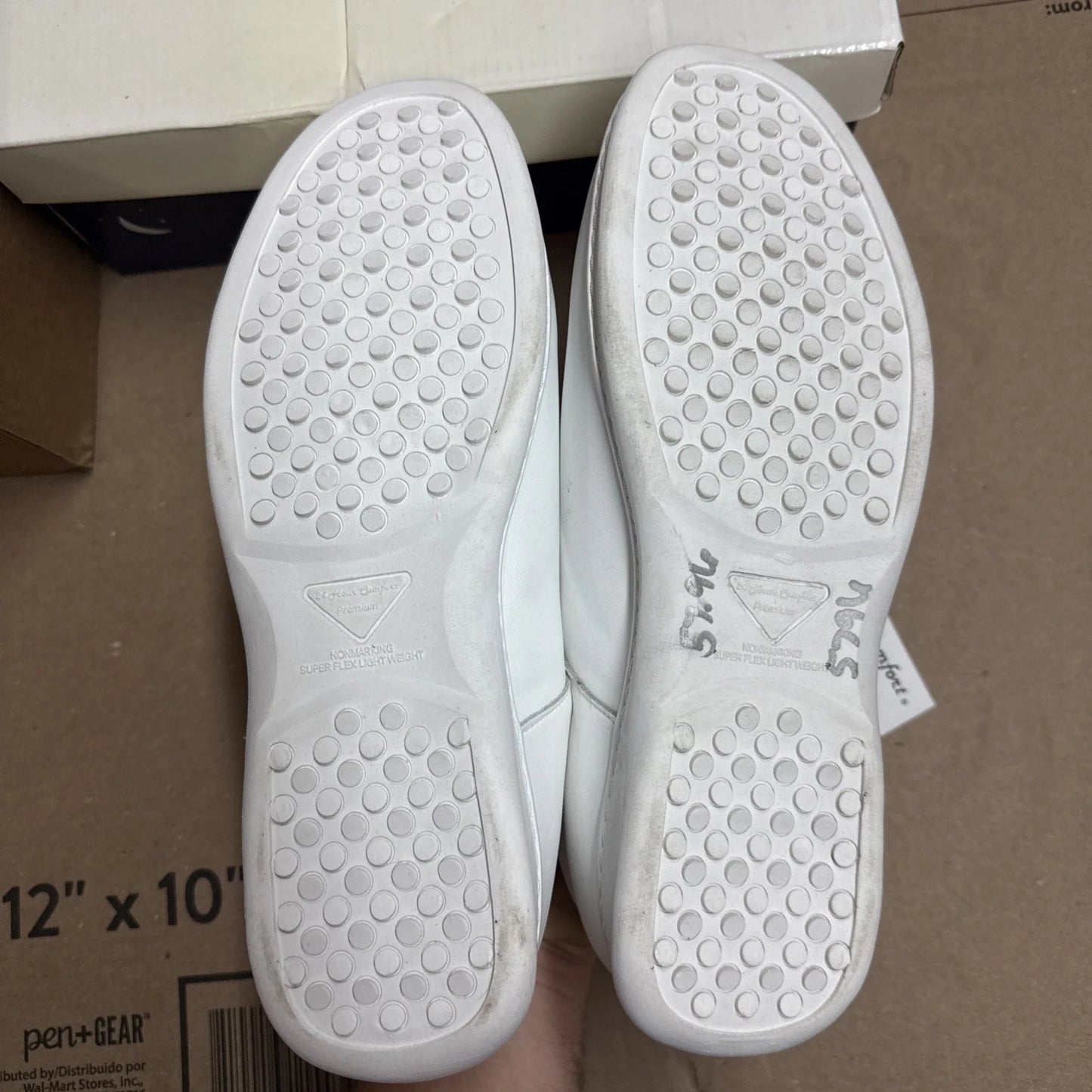 24 HOUR COMFORT Willa Women's Wide Width Leather Shoes size 11 nurse