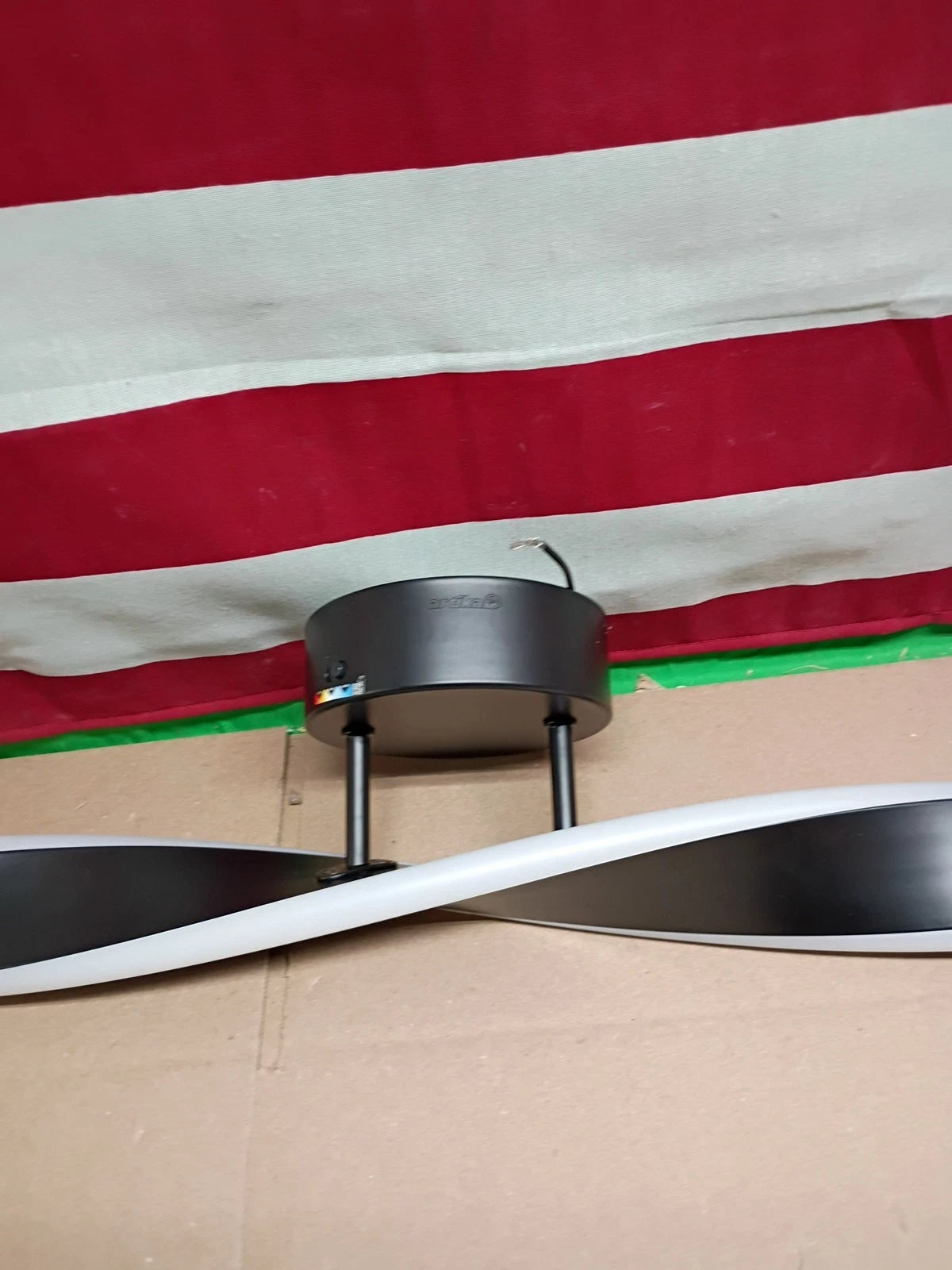 Artika Finley 27 in. 1 Light Black Modern Integrated LED 3 CCT Vanity Light Bar