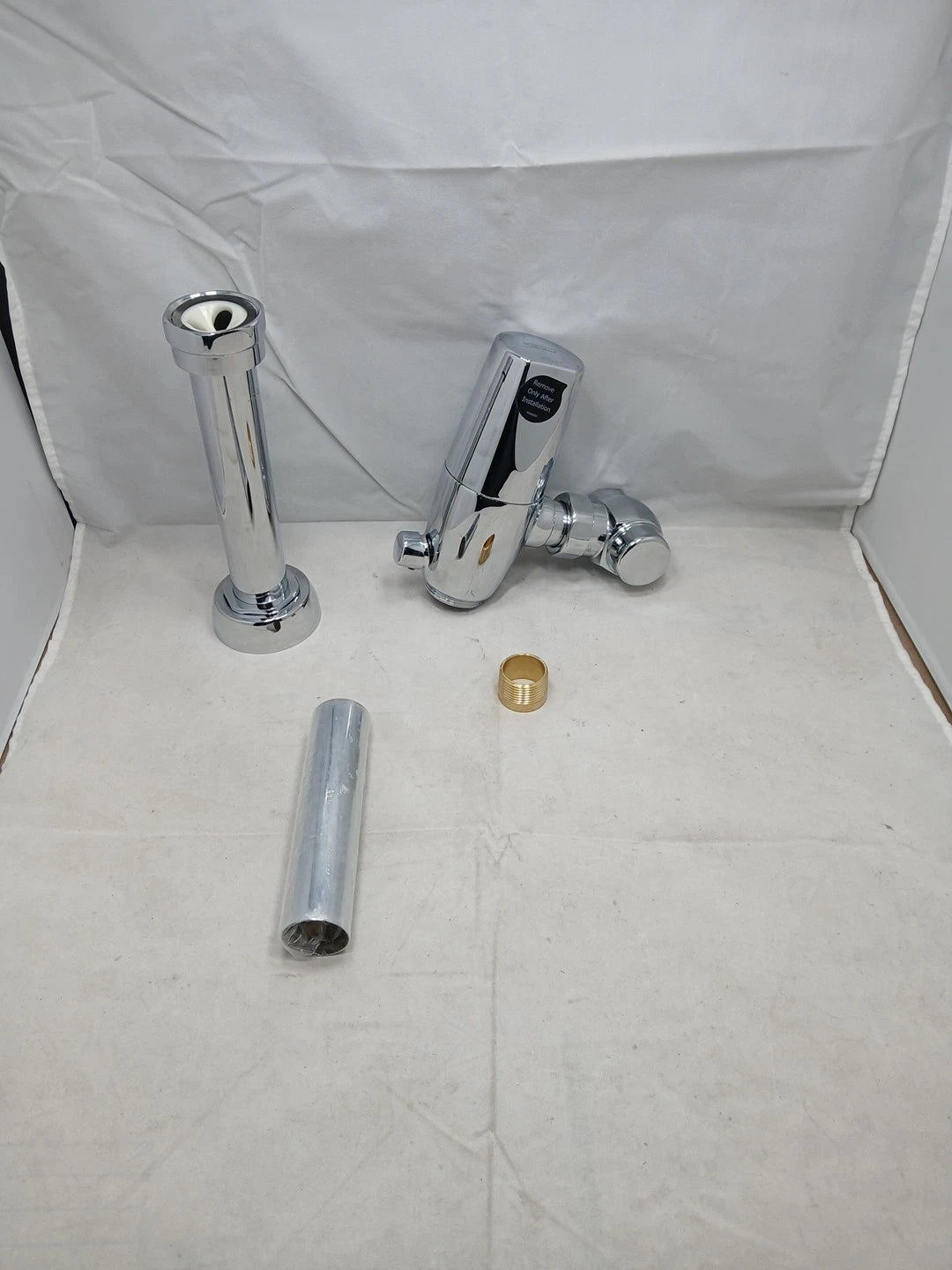 American Standard 6065121.002 Ultima Selectronic Touchless Toilet Flush