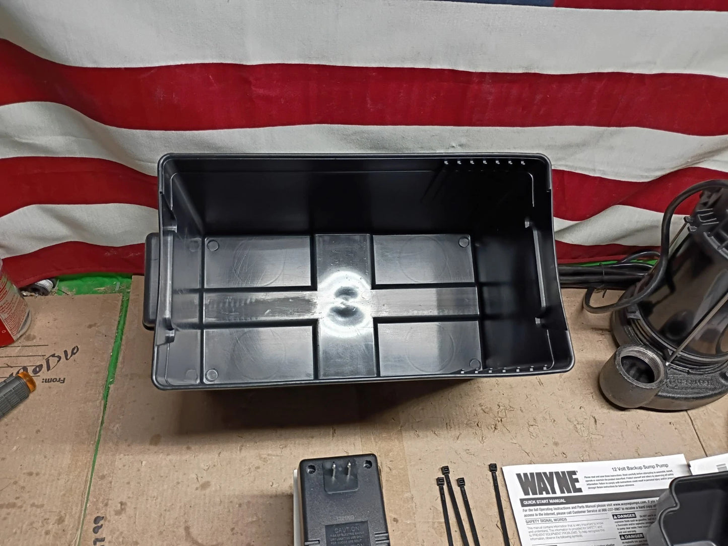 Wayne ESP25N Upgraded 12V Battery Backup System Black Backup Pump **READ DISCR**