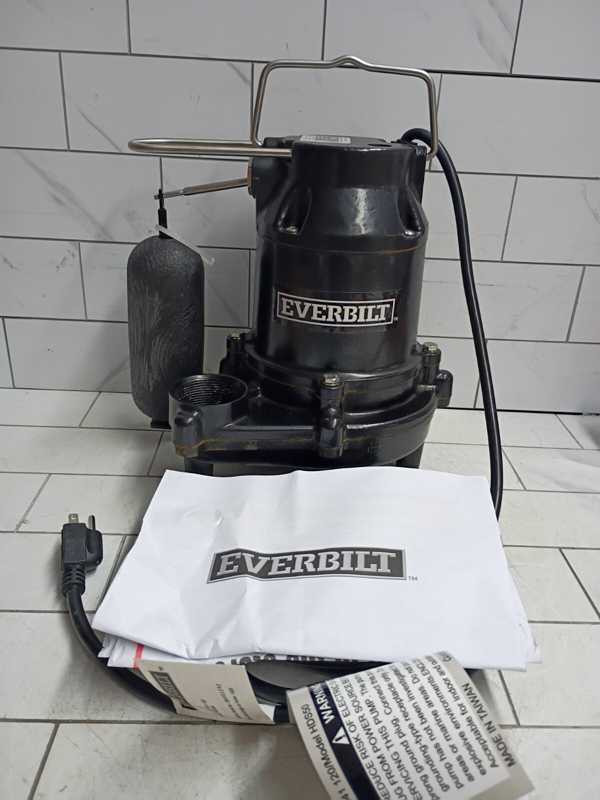 Everbilt  HDS50 1/2 HP Cast Iron Sump Pump Used, Read Description