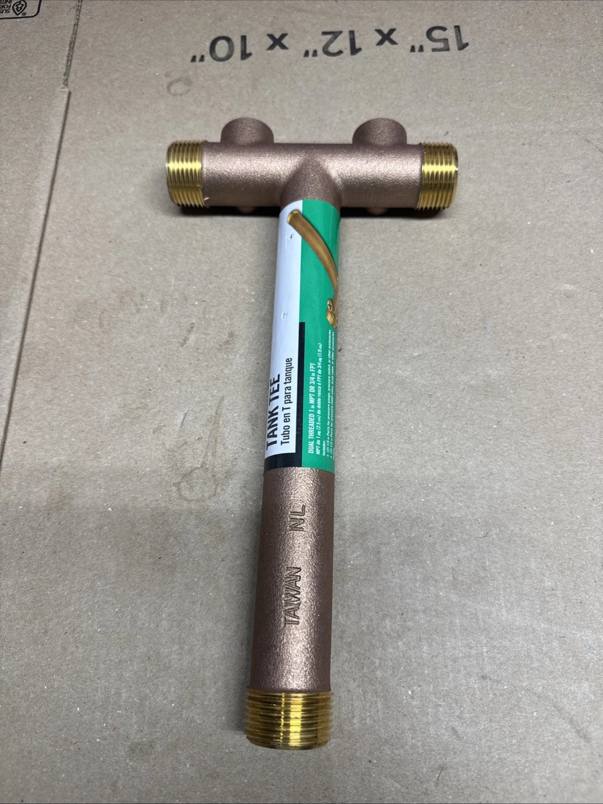EVERBILT 10 in. Brass Dual Threaded Tank Tee 1" NEW