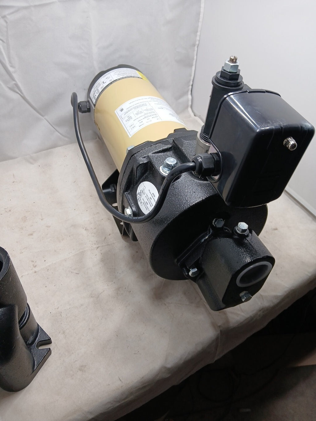 K2 Pumps 1 HP 24 GPM Convertible Jet Pump WPD10001K Used