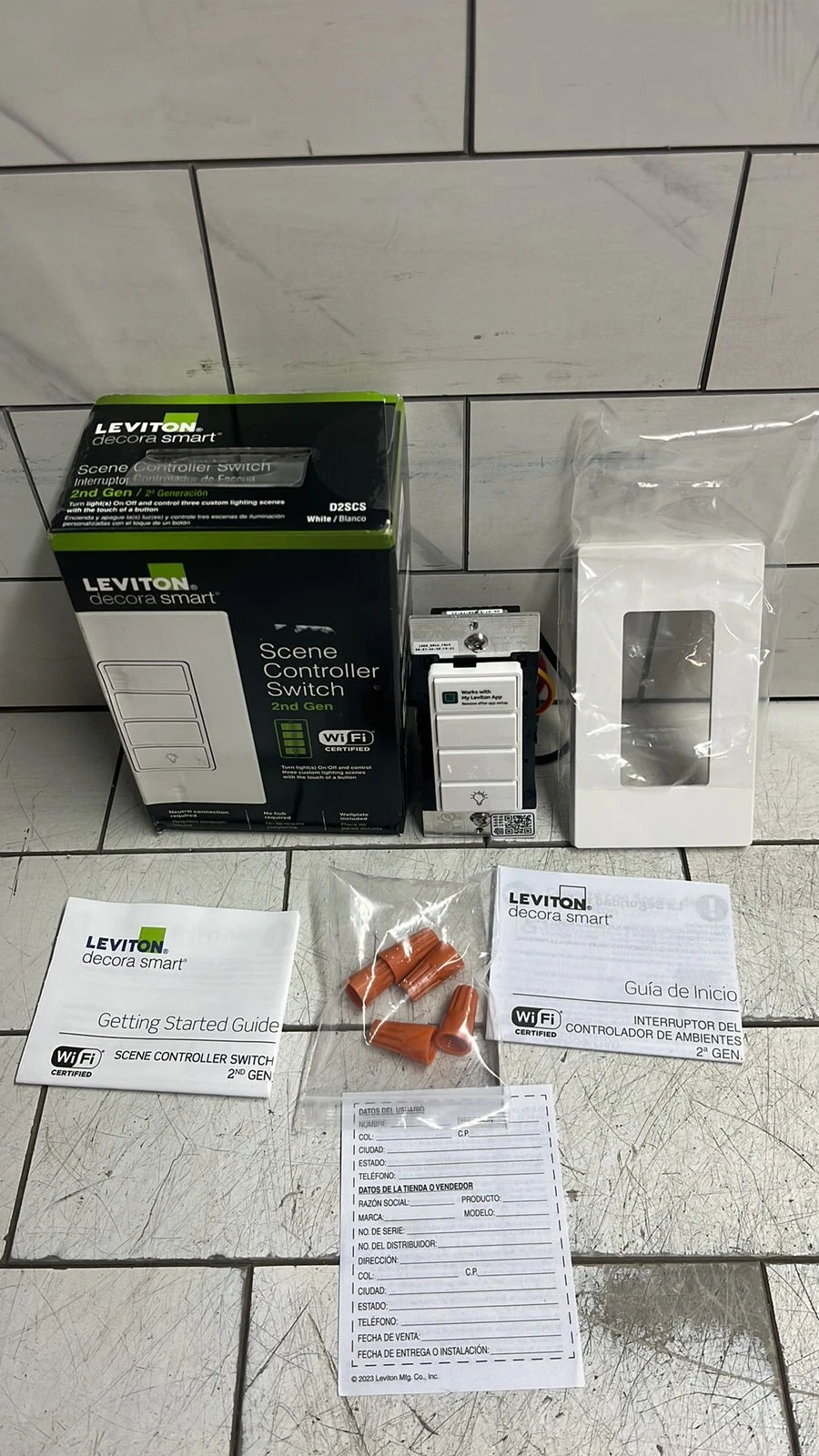 Leviton Decora Smart D2SCS-1RW Scene Controller Switch 2nd Gen open box