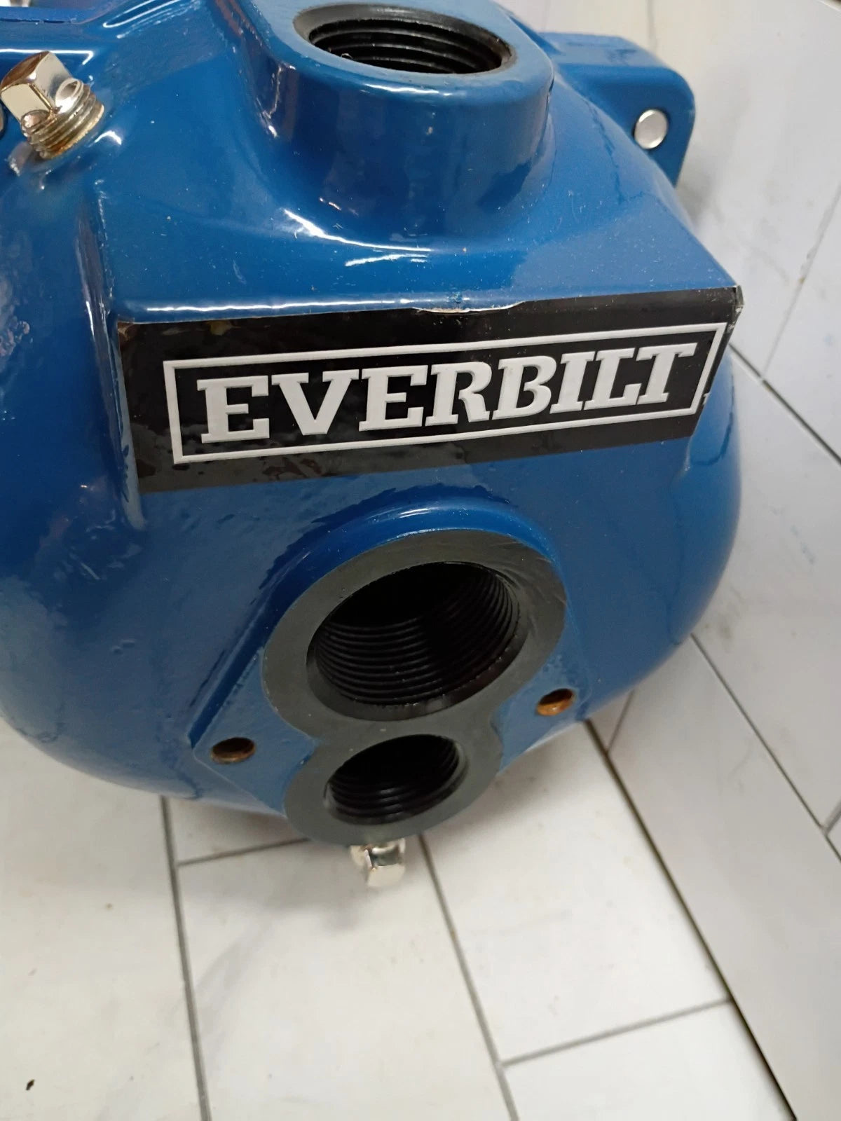 Everbilt HDCWJ10 1 HP Professional Convertible Jet Pump. Open Box