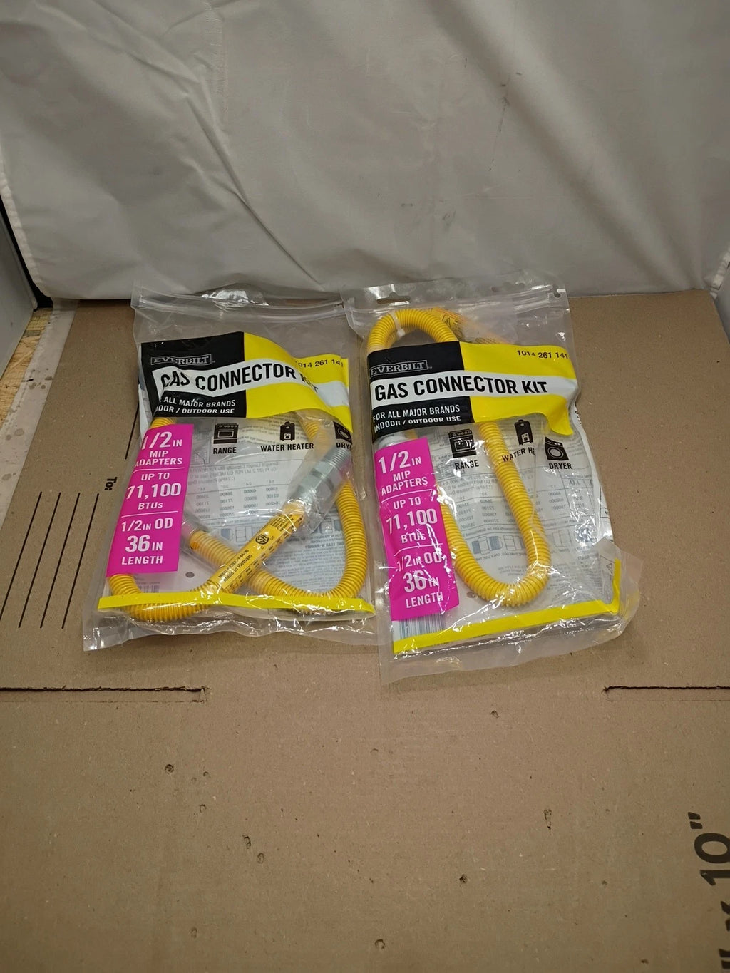 Everbilt 1014 261 141 1/2 in. MIP x 1/2 in MIP x 36 in Gas Connector (1/2 in OD)