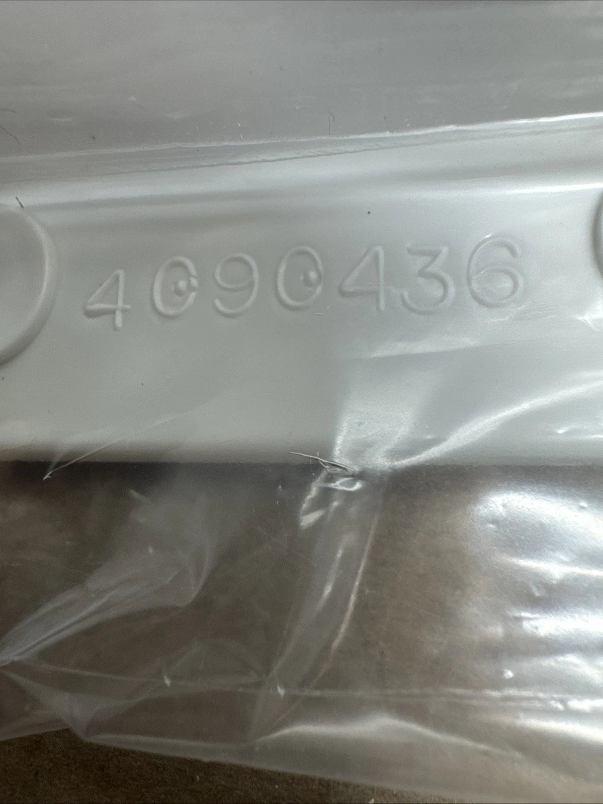 RM2043 Ventilation Kit For Use W/ Domestic Refrigerators-Vent Base 23X8” aprox