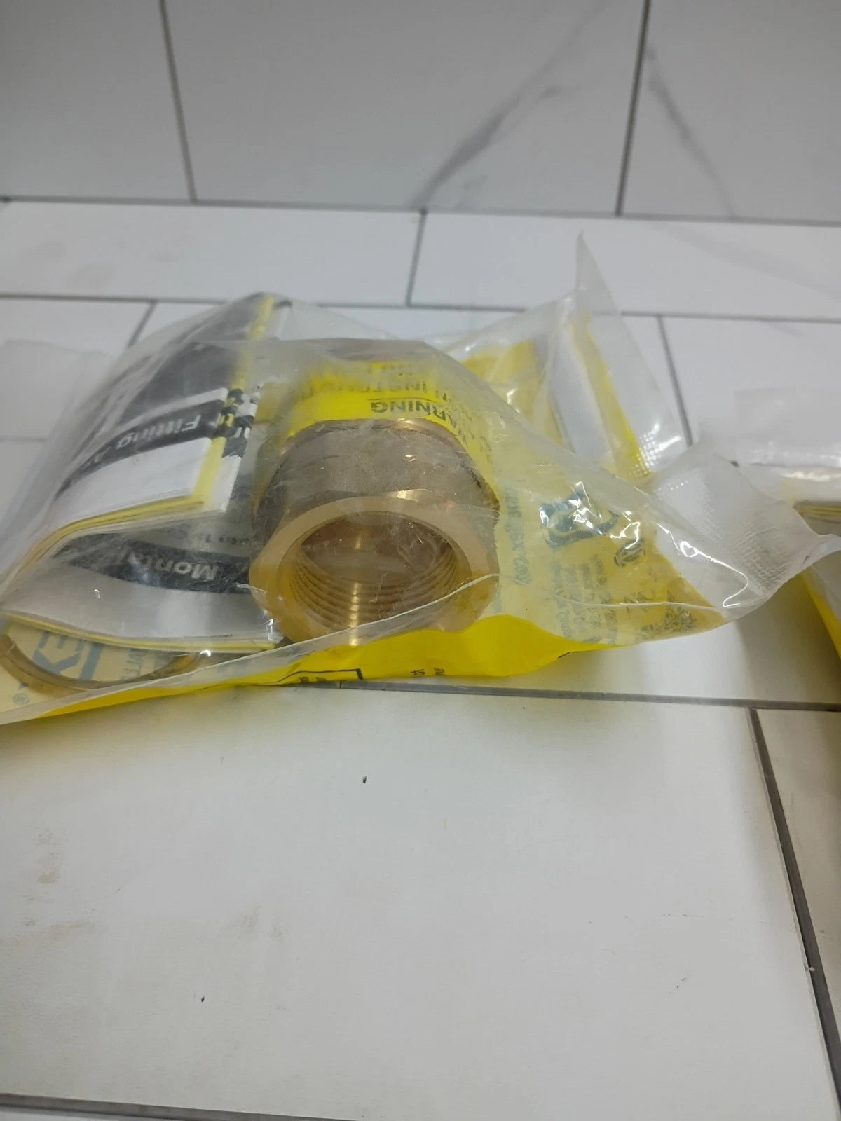 2pk Home-Flex 811000350107 CSST x FIPT Female Adapter 1" Brass New Open Box