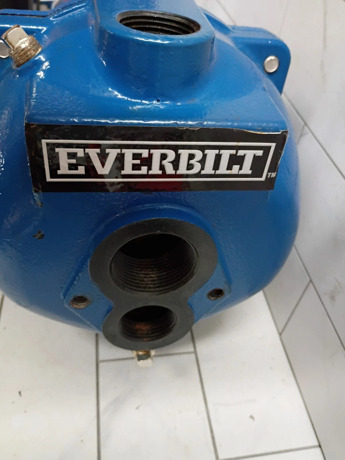 Everbilt 1 HP Professional Convertible Jet Pump. Read Description Used