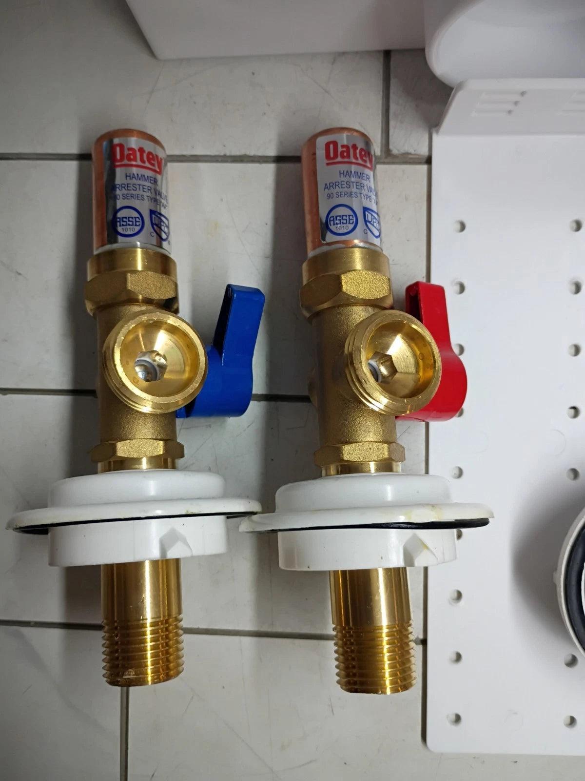 Sweat Connection Washing Machine Outlet Box Water Hammer Arresters 1/4" Turn. OB
