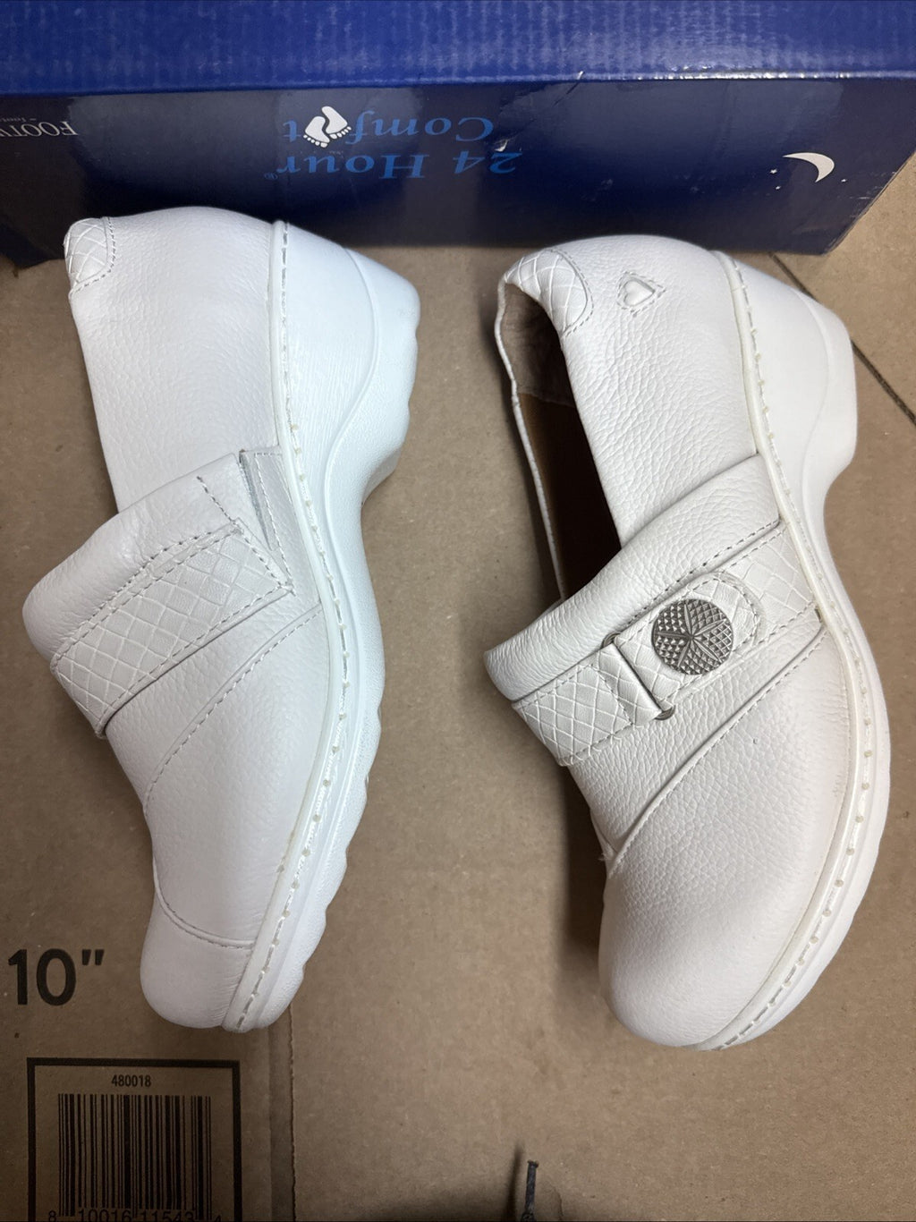 Women’s Nurse Mates Kris pillowTop lightweight Clog 8.5W White Leather