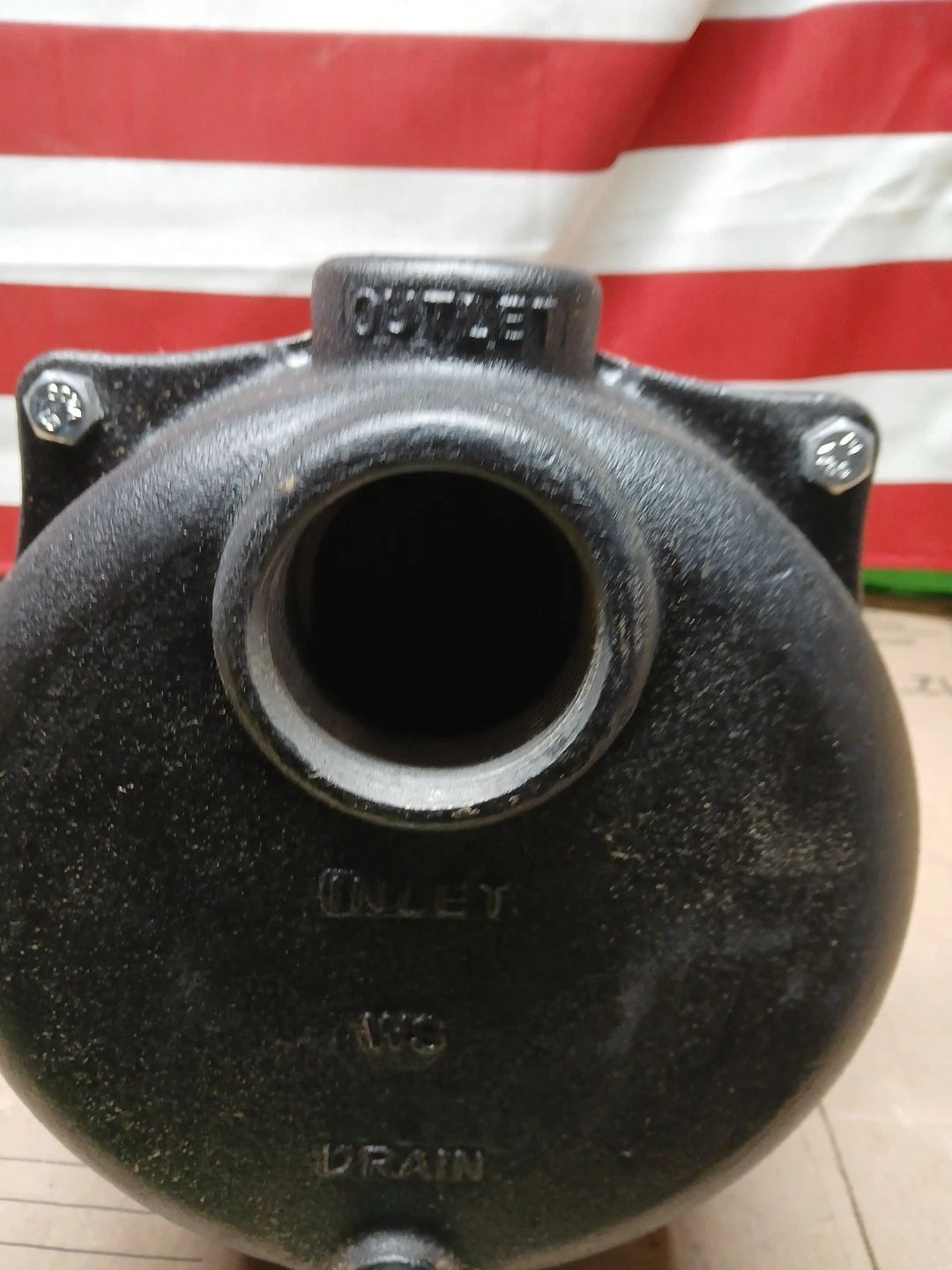 Wayne 2 HP Permanent Lawn Sprinkler Pump New-Open Box.