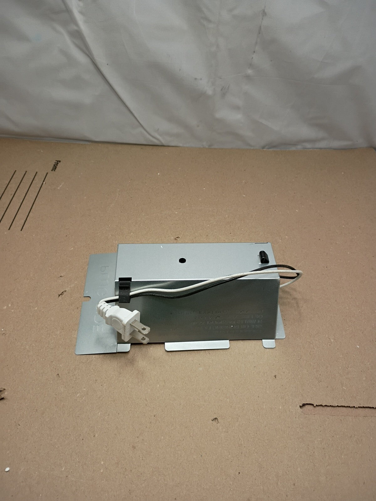 BROAN 765H80L 80 CFM Ceiling Bathroom Exhaust Fan Light and 1300-Watt Heater