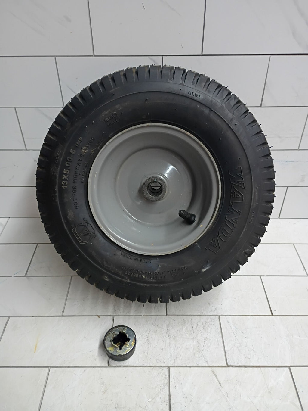 OEM Front Tire 13x5.00-6 For Craftsman Electric mower CMCRM233301 USED