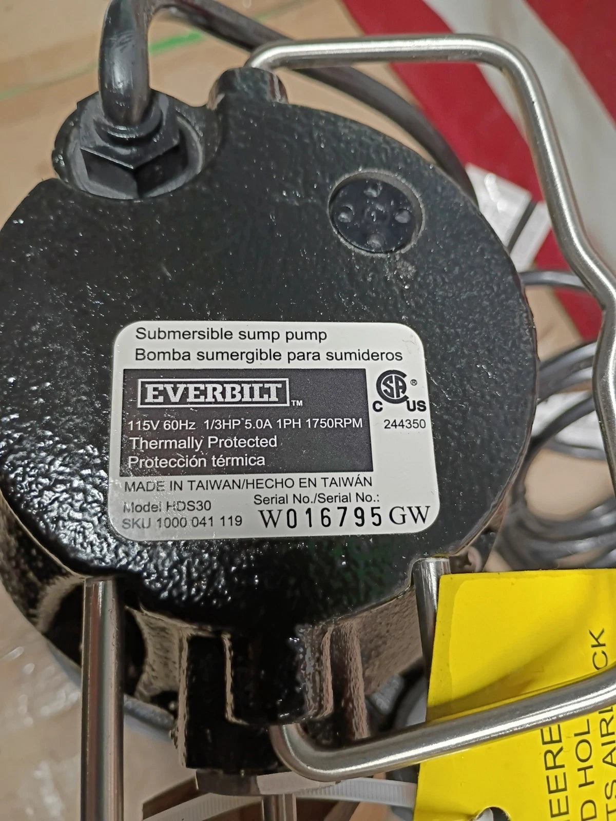 Everbilt 1000041119 1/3 HP Cast Iron Submersible Sump Pump New Open Box