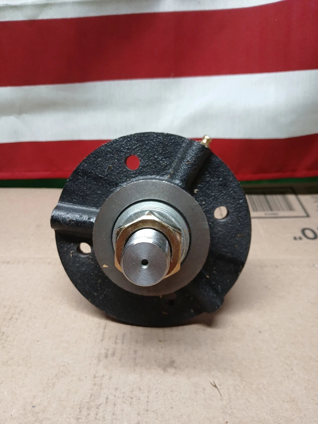 GENUINE OEM OREGON PART # 82-322 SPINDLE