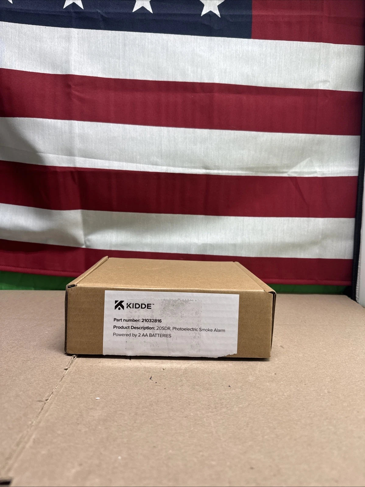 KIDDE 20SDR Photoelectric Smoke Alarm AA Battery Powered LED. Warning