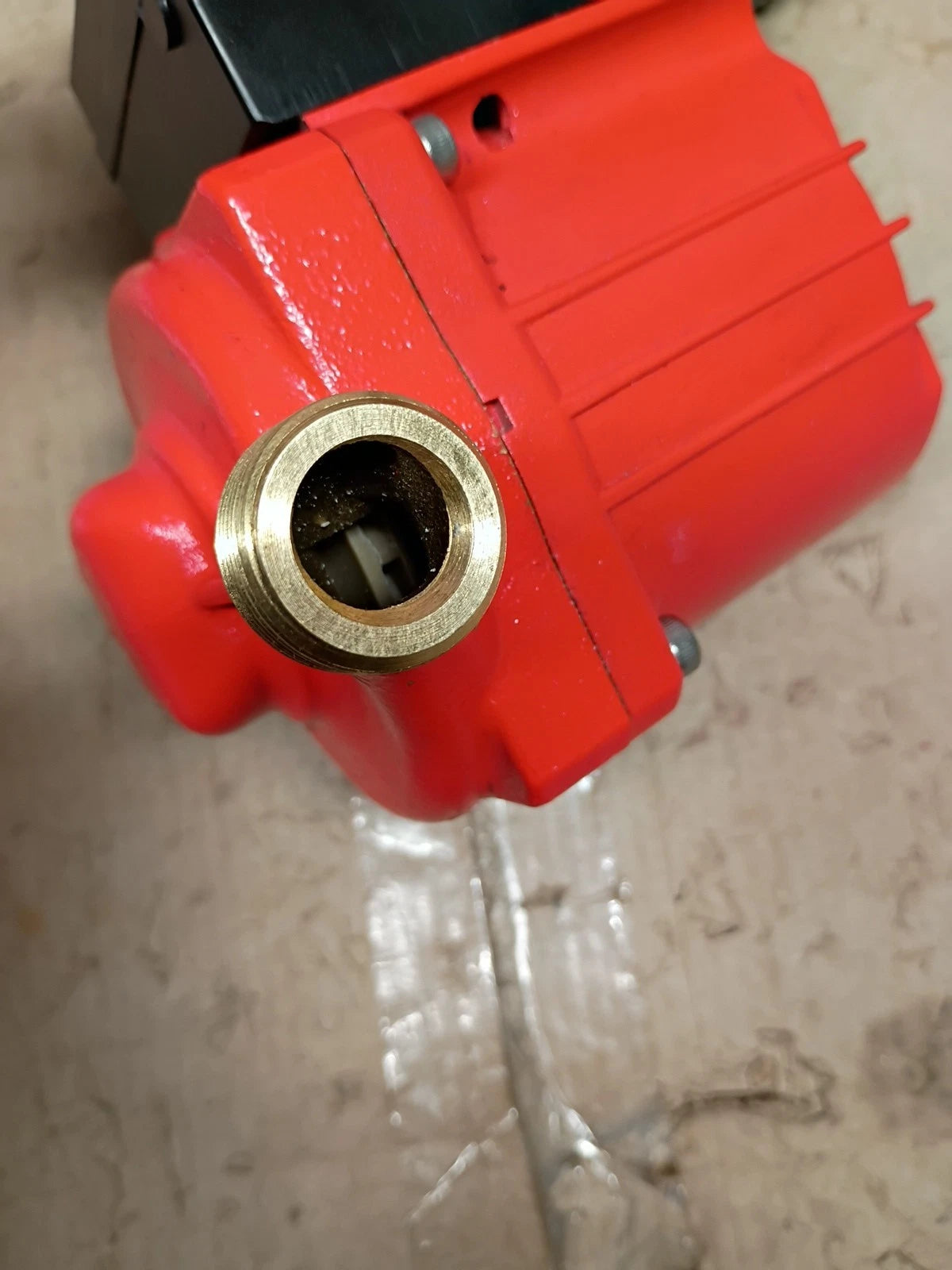 Everbilt (HDRCIRP) Hot Water Fully Programmable Recirculation Pump, used