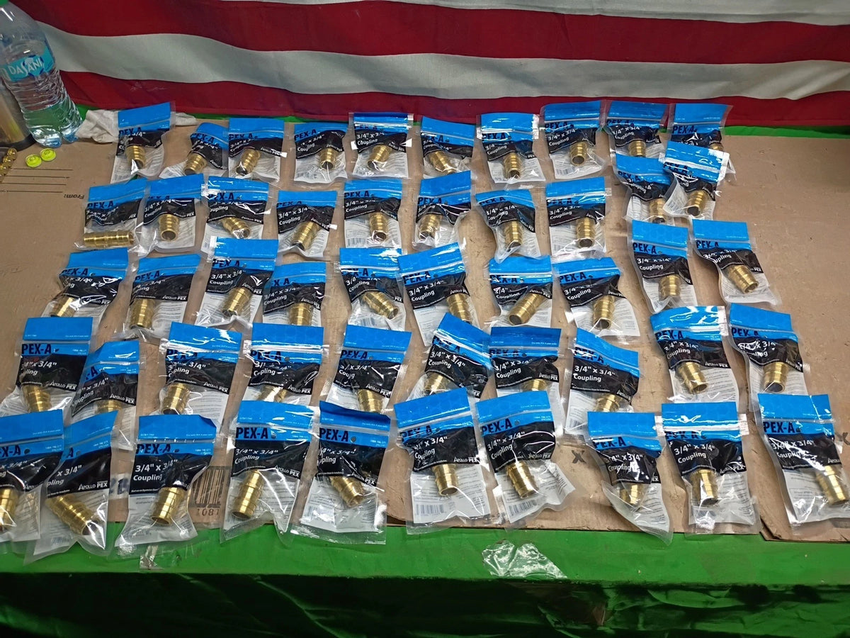 50PK APOLLO EPXC3434 3/4 IN. BRASS PEX-A BARB COUPLING, New-Open Box,