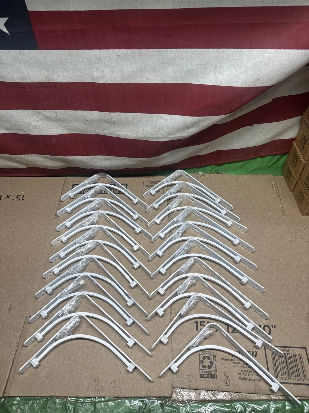 20-Pack Everbilt Classic Arch Shelf Brackets 8" x 6" White Steel