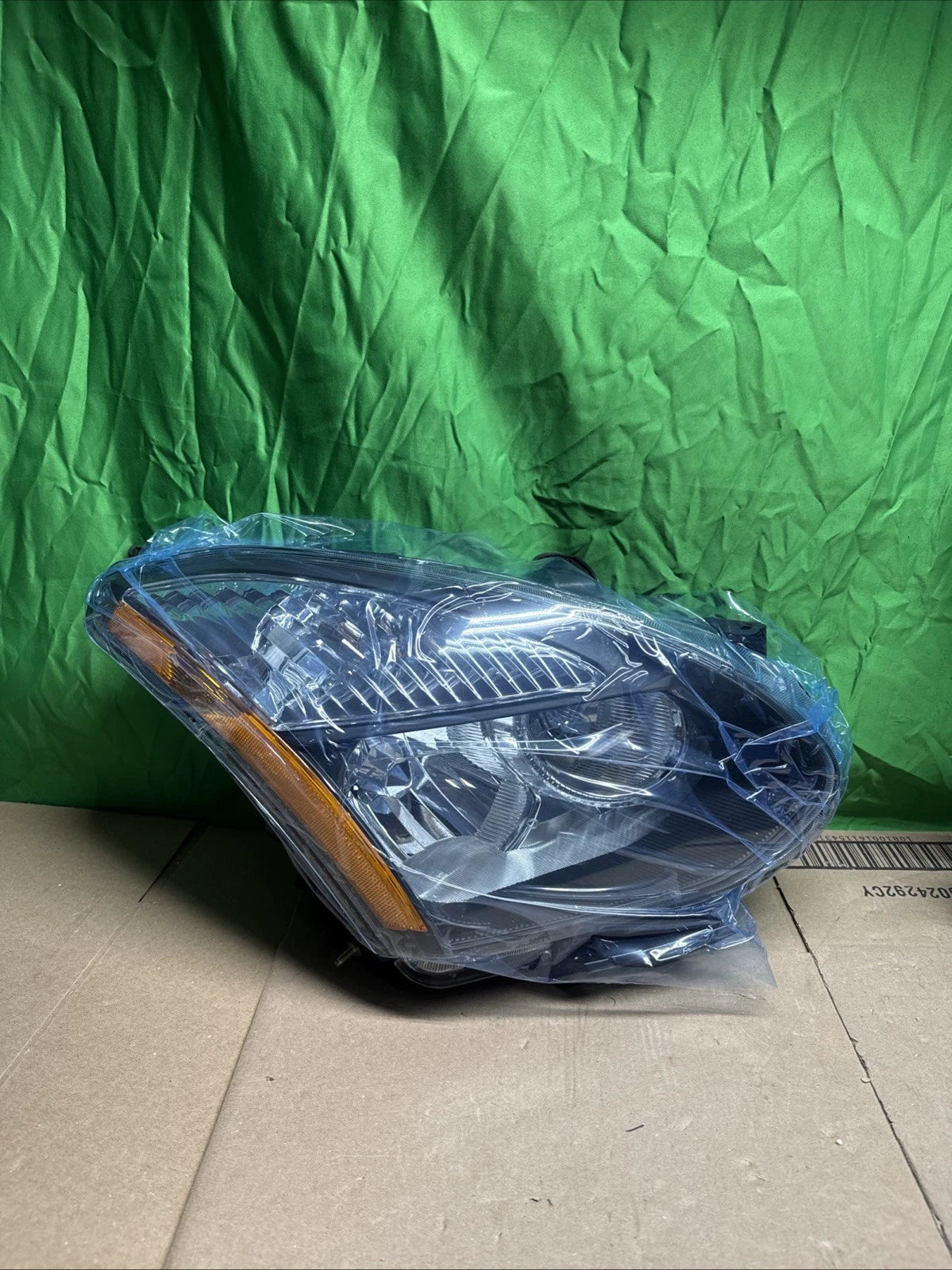 Nilight Headlight Assembly Compatible with 2008-2013 Nissan Rogue Headlamps