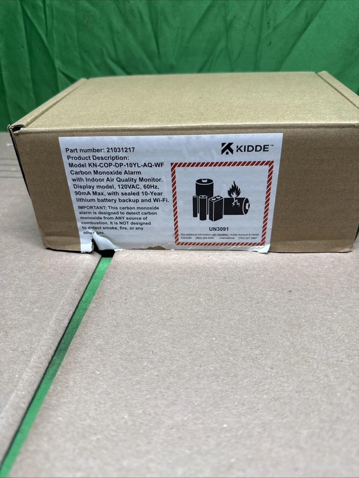 E-7. Kidde Smart Carbon Monoxide Detector & Indoor Air Quality Monitor, Plug In