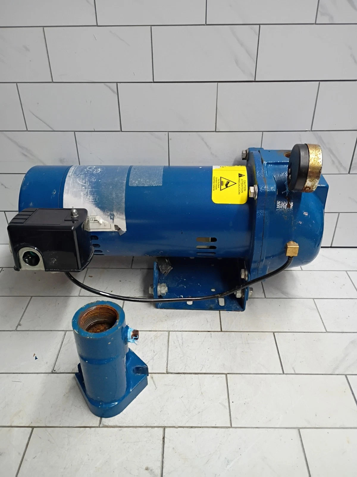Everbilt 1 HP Professional Convertible Jet Pump. Read Description*PARTS ONLY*
