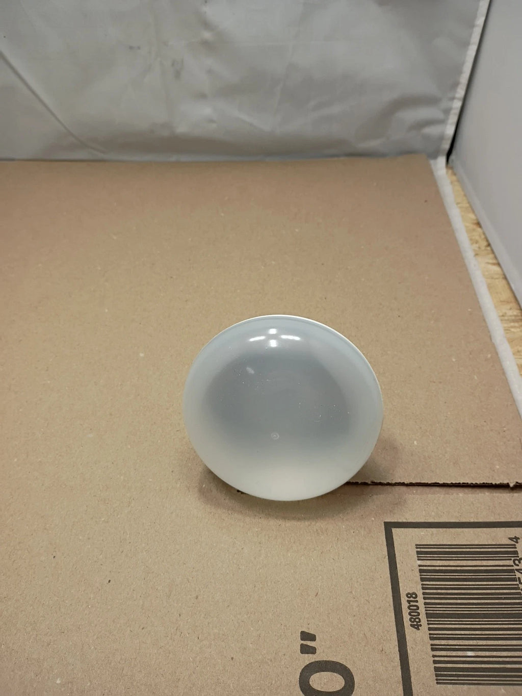 Broan Nutone 744RNL 50-80 CFM Ceiling Bathroom Exhaust Fan with Light.