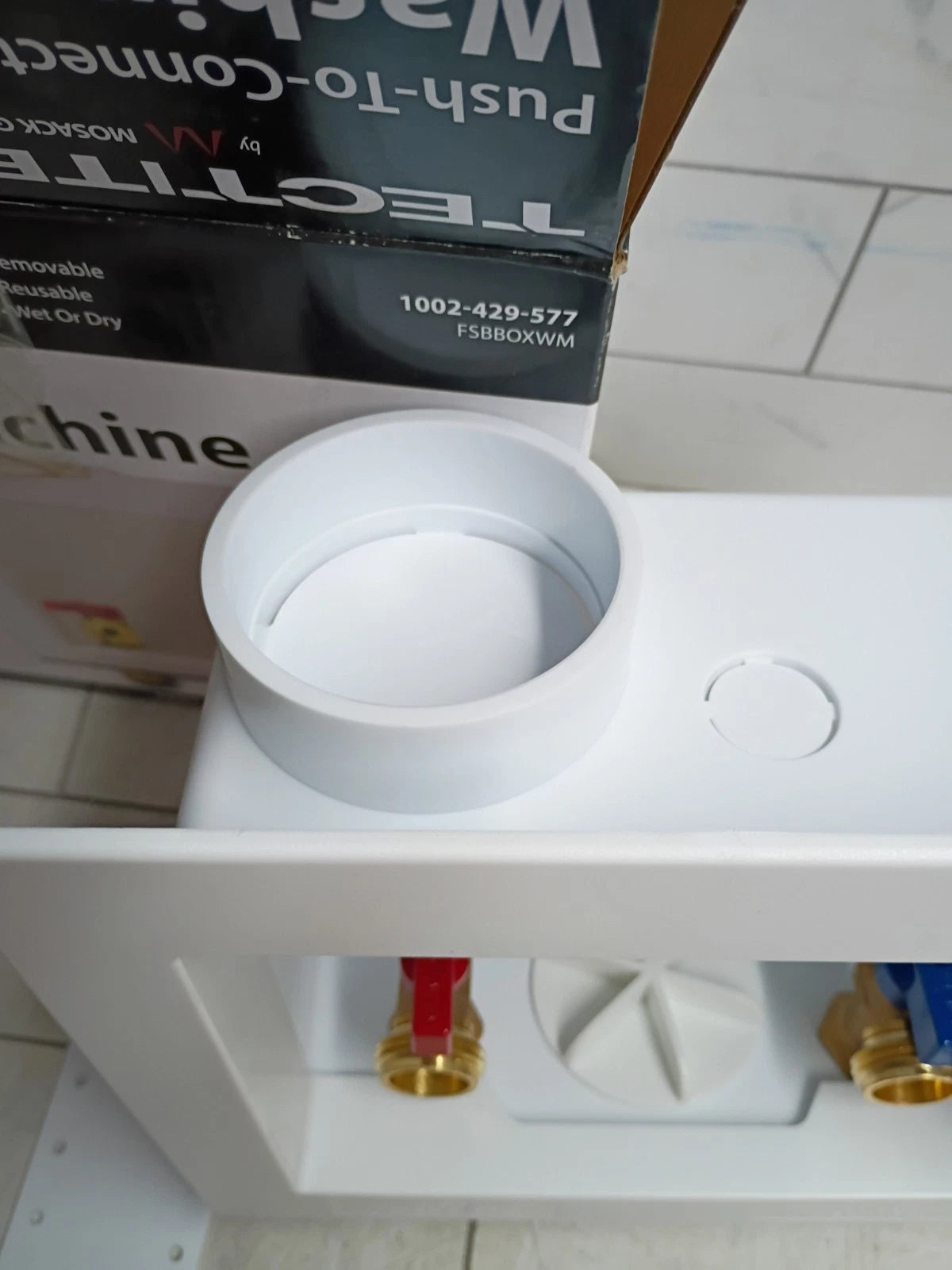 Tectite 1/2" Brass PTC Washing Machine Outlet Box, Model# FSBBOXWM Open Box