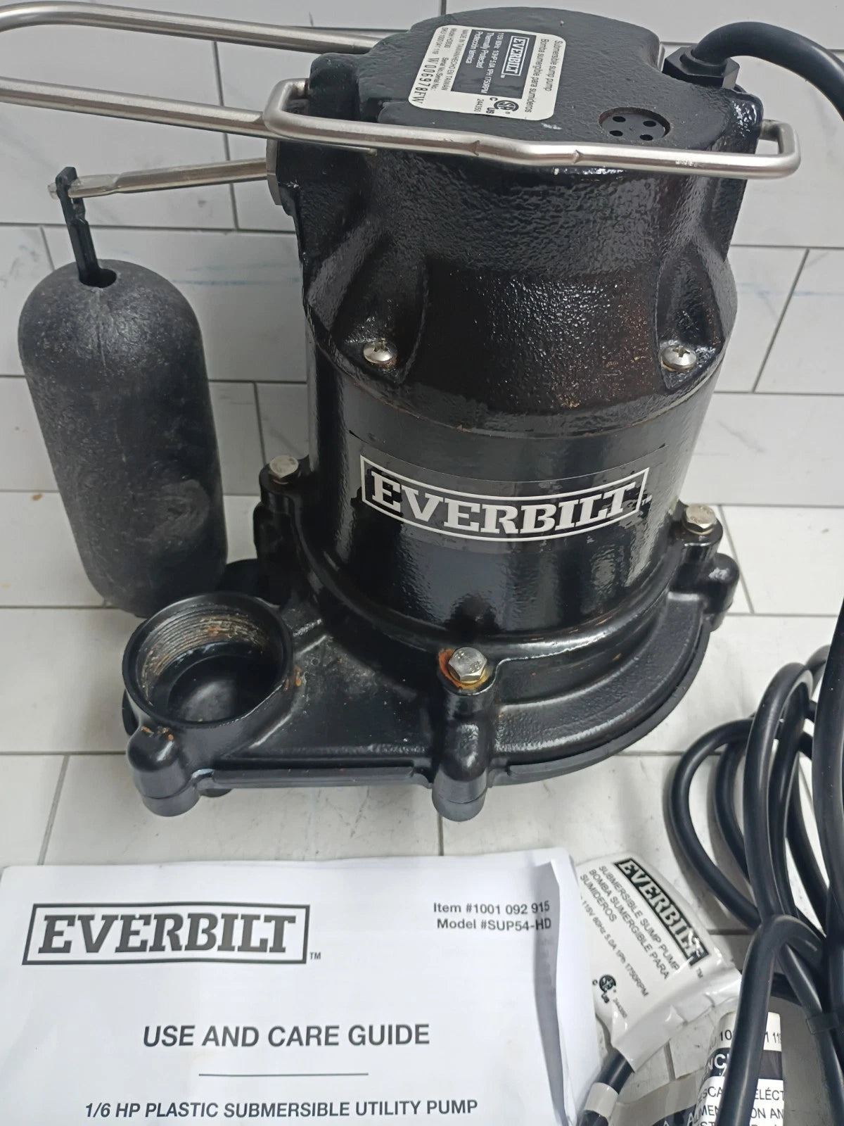 Everbilt S02160925 1/3 HP Cast Iron Submersible Sump Pump Used