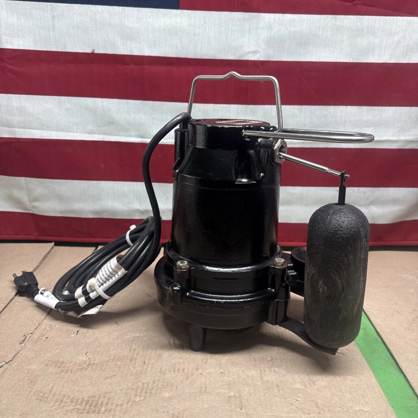 Everbilt 1/2 HP Cast Iron Sump Pump Model # HDS50 USED