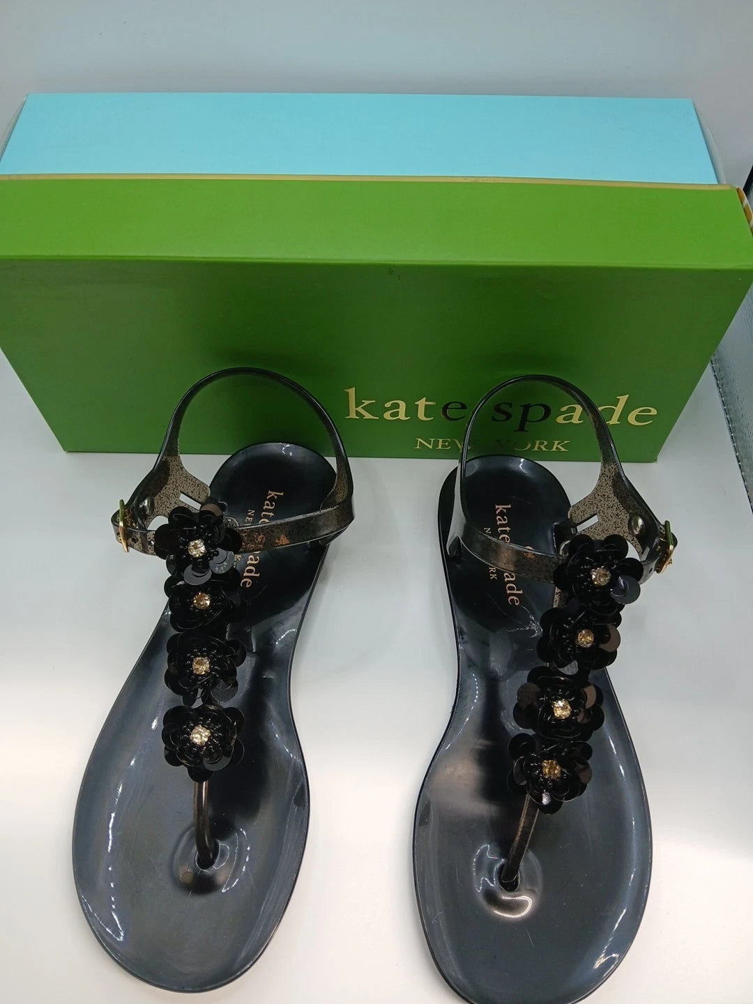 Kate Spade Black Sandals Women Size 5m Thong Style With Flower Detail